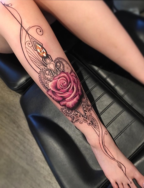 Tatuagens femininas para a panturrilha