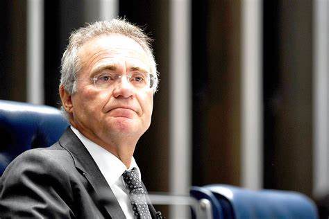 Instagram de Renan Calheiros é suspenso e senador leva multa de R$ 700 mil