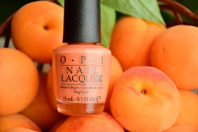 opi_freedom_of_peach_macro