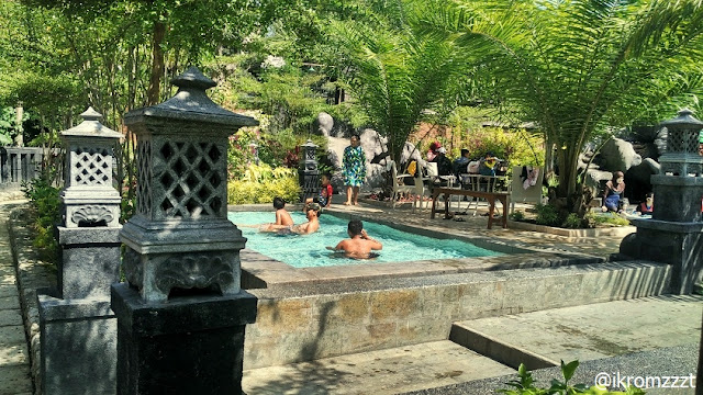 kolam anak-anak lembah tumpang resort