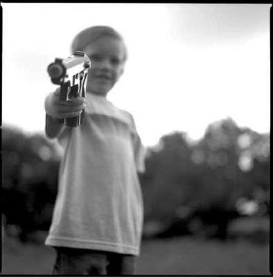 kid with gun