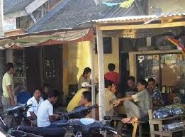 Warung Kopi Cangkruk - Coffee Shop Recommend!