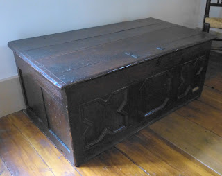 David Garrick's oak chest used for storing his costumes on display in the Garret, Dr Johnson's House Museum © Andrew Knowles
