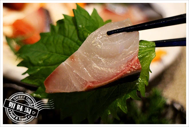 次郎本格日本料理生魚片