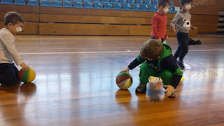 ΤΡΕΦΟΜΑΙ  ΚΑΛΑ ΜΕΓΑΛΩΝΩ ΣΩΣΤΑ