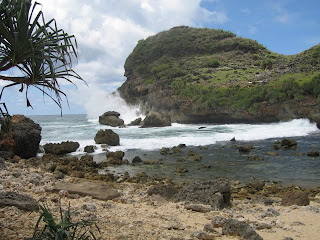 pantai sembukan