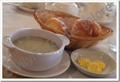 Soup and Bread Roll