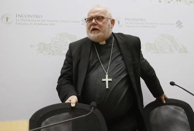 Arzobispo alemán renuncia por escándalo de abusos sexuales