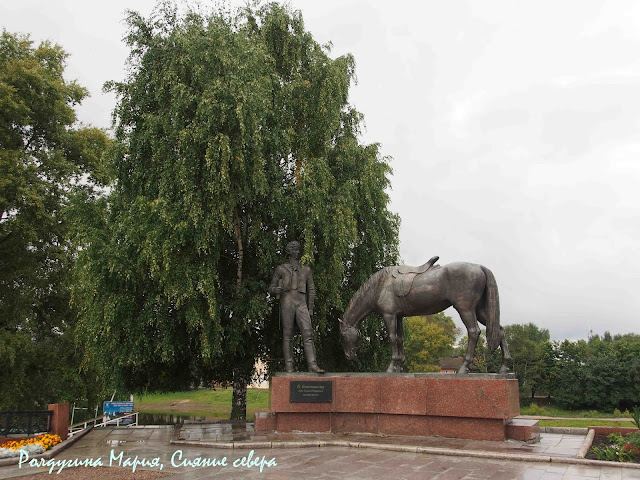 Памятник К.Н.Батюшкову...