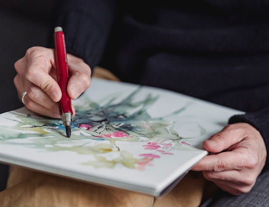 CONJUNTO DE DESENHO: UMA FERRAMENTA ESSENCIAL PARA ARTISTAS DE TODOS OS NÍVEIS