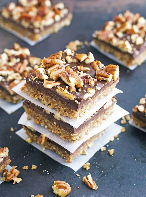 (Paleo & Vegan) Chocolate Pecan Bars