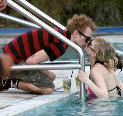 avril lavigne bikini pics. More Avril Lavigne - BIKINI