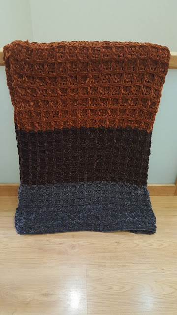 Waffle Stitch Blanket - with velvet yarn