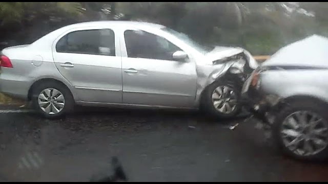 Valença: Acidente envolve carros e moto na curva do Patipe