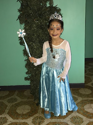 Sophia disfrazada de Frozen