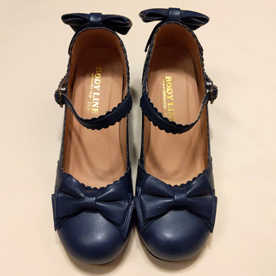 Bodyline Scallop Cut Ribbon Shoes knockoff, navy