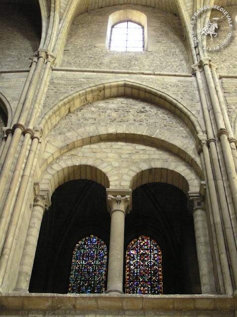 REIMS (51) - Basilique Saint-Remi (XIe-XVe siècles) (Intérieur)