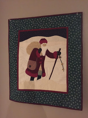 #millsnewhouse, Christmas Decorations, wall hanging, Christmas quilt