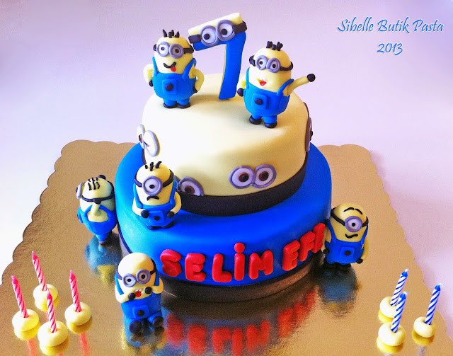 Minion Pasta Minion Roblox Creepypasta Wiki Fandom - cake mask roblox wikia fandom powered by wikia