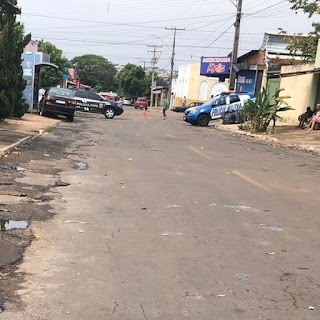 Um ciclista morreu na manhã desde domingo (26), após ser atropelado por um veículo Fiat/Siena, no setor Jardim Novo Planalto em Goiânia. O condutor do carro, um idoso de 77 anos, estava bêbado.