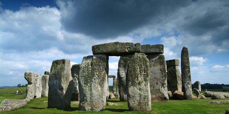  Stonehenge, Misteri di Balik Monumen Batu Berusia 5000 Tahun