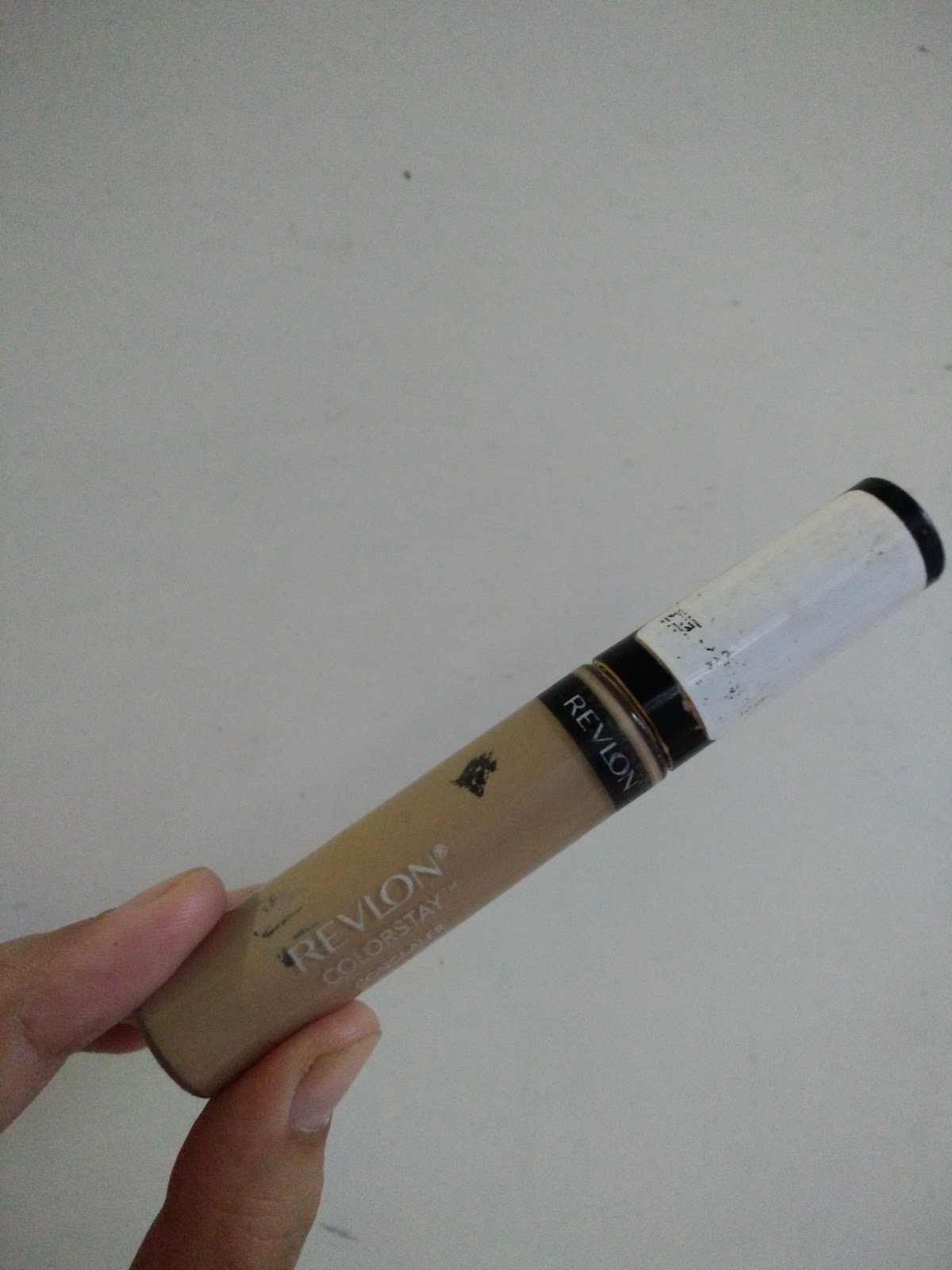revlon colour stay concealer