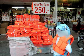 Rescue jackets for sale at the flooding in Thailand 2011