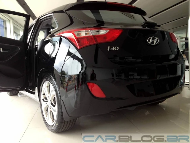 Hyundai i30 2014 Preto - topo de linha