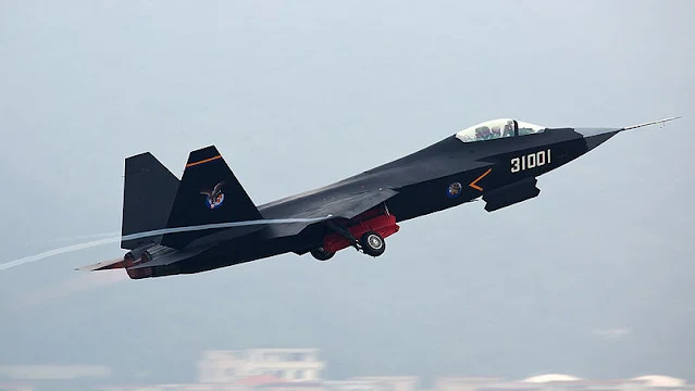 Cover Image Attribute: Shenyang FC-31 (F60) at 2014 Zhuhai Air Show / Danny Yu, Wikimedia Commons