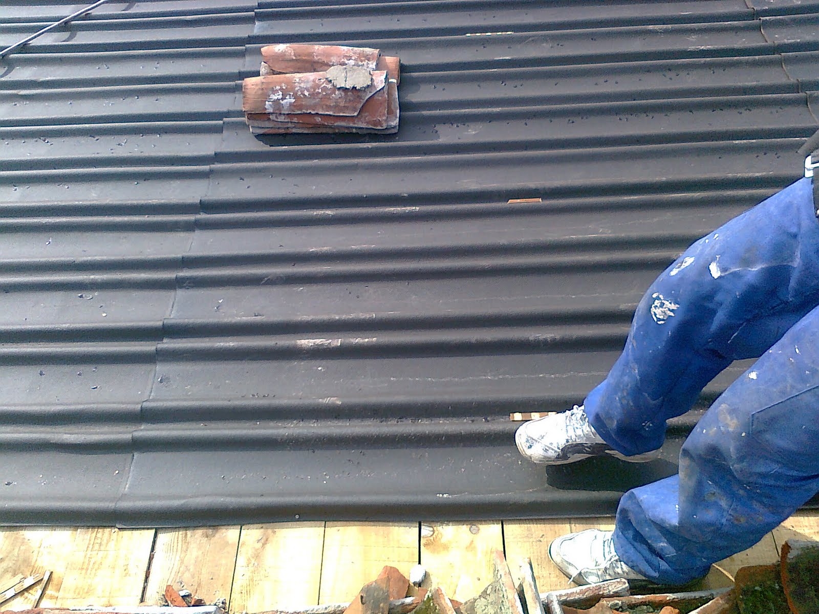 Arreglar tejado casa antigua