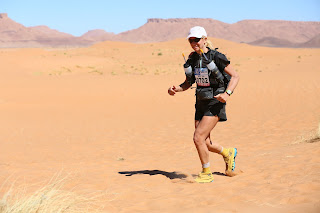 mds marathon des sables holly zimmermann ultramarathon marathon mom running everest