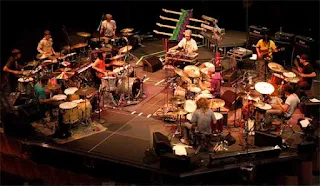 Boredoms - en directo