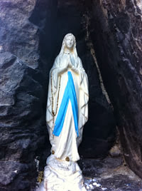 Estátua da Virgem Maria
