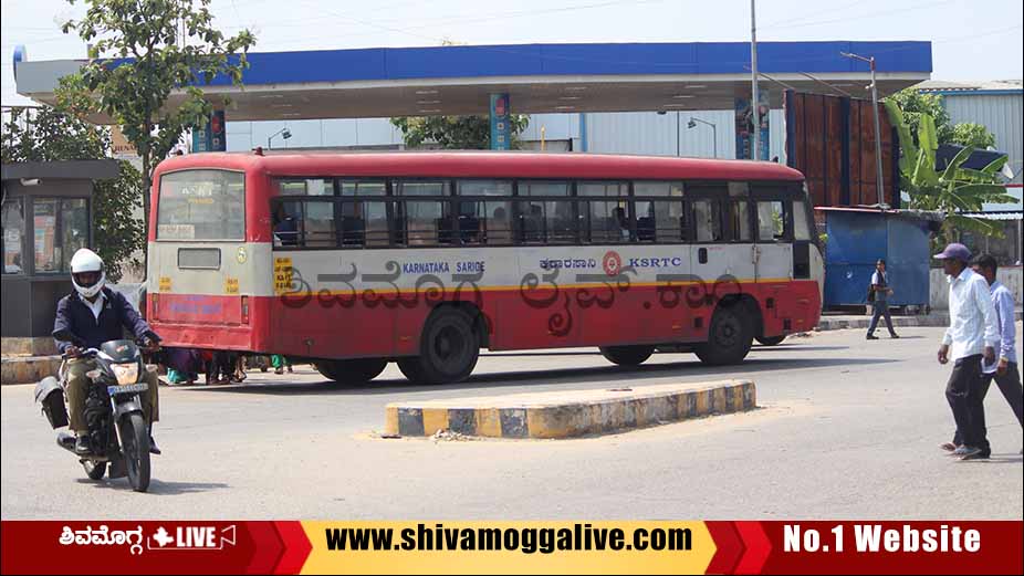 KSRTC Bus at Sangolli Rayanna Circle