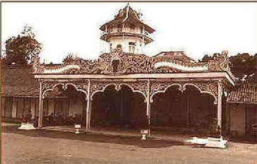keraton suarakarta tampak dari depan