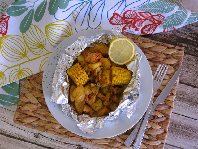 PAPILLOTE DE LANGOSTINOS CON ESPECIAS CAJÚN