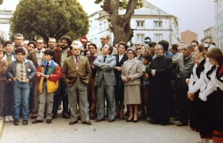 José Antonio Varela Veiga na inauguración da placa conmemorativa ao escritor Antonio García Hermida.
