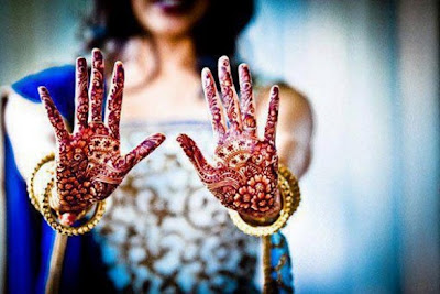 Valentine’s Latest Mehndi Designs 2013 For Girls