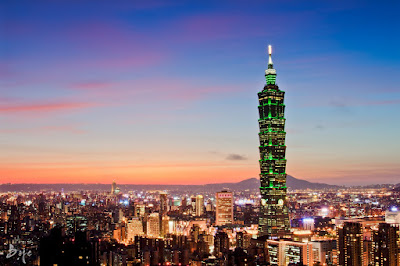 Vé máy bay đi Đài Bắc giá rẻ - Tòa nhà Taipei 101 chọc trời