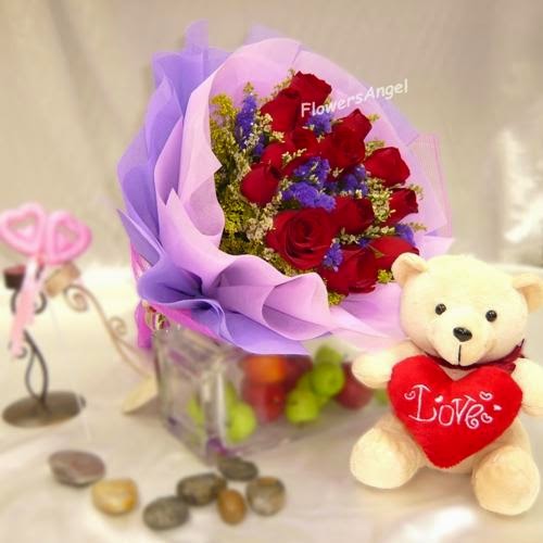 12 Valentine's Red Roses and prices