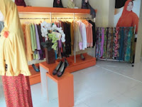 Display Etalase Pakaian - Custom Furniture Semarang