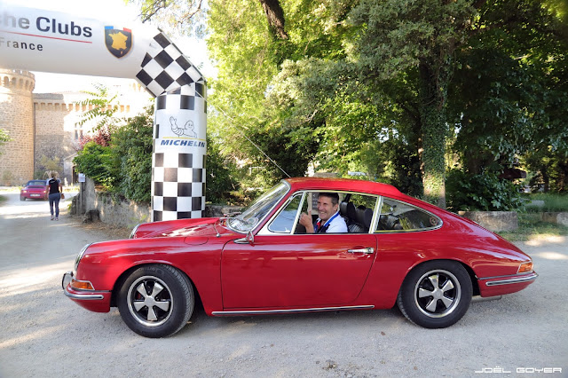 Red Porsche 912