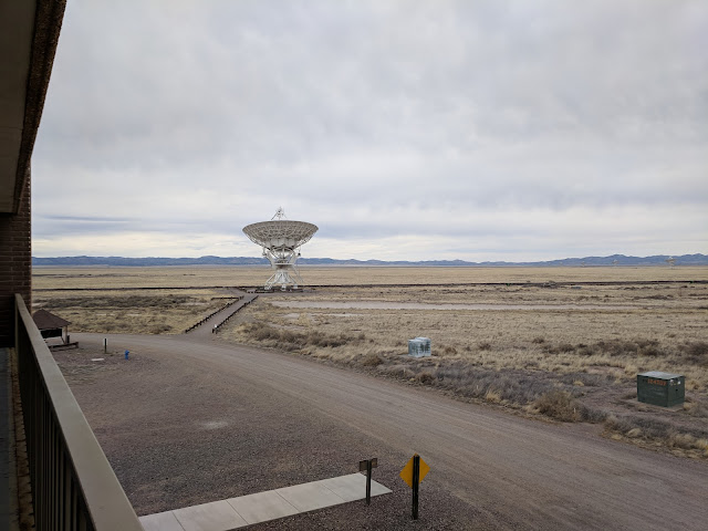 Радіоастрономічна обсерваторія "Дуже великий массив". Нью-Мексико (Very Large Array. New Mexico)