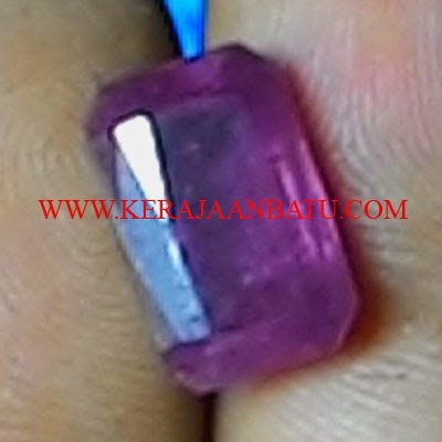 NATURAL RUBY CORUNDUM KOTAK KODE KB44