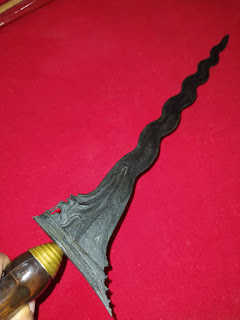 Keris Singo Barong Luk 13