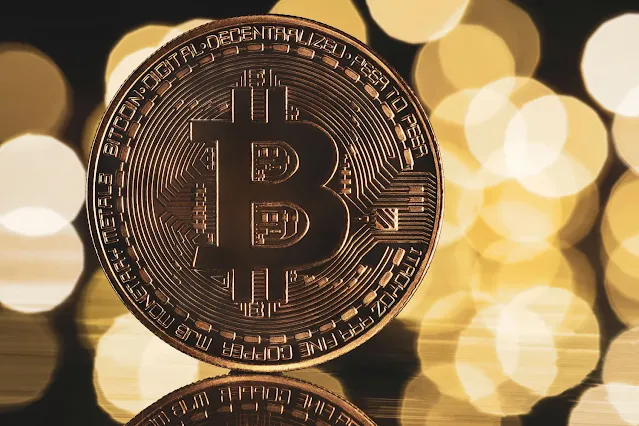 BTC/USD: Bitcoin Pulls Back Under $43K, Solana Shines Bright Smashing $100 per Coin