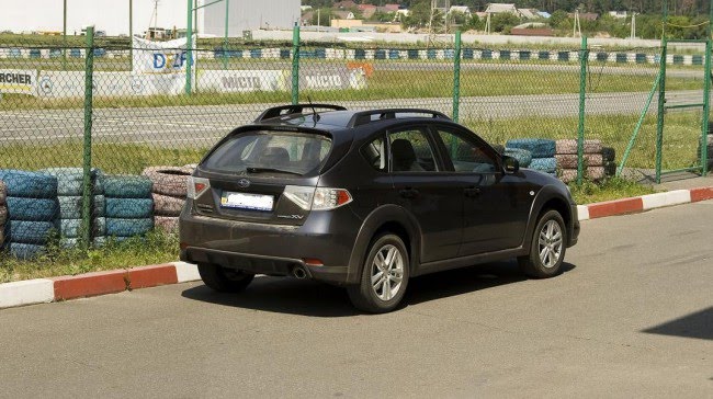 First newgeneration Subaru Impreza XV seen in Kiev Spy Photos