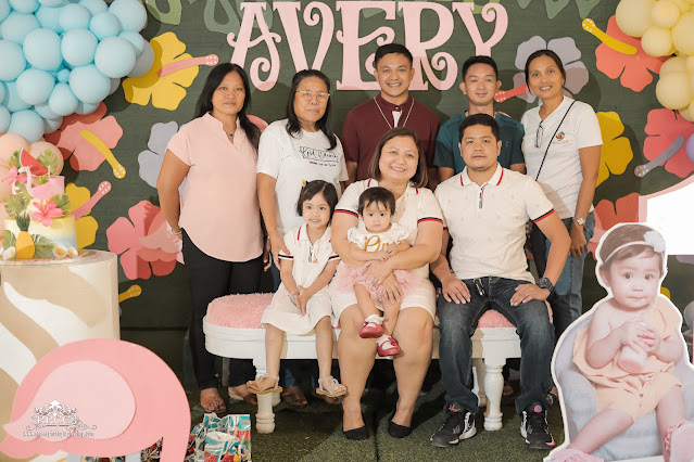 Avery 1st Birthday Venue and Cater: Careylle's Catering CAKE: Edraline Javier Photo: Errees Photographhy and Videography Event Stylist: Julius Aquino  #birthday #teamerrees #erreesphotography #ilocosphotographer #Viganphotographer #abraphotograher #manilaphotograher #ilocoseventsupplier #abraeventsupplier #1stbirthday