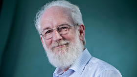 Lukes English Podcast:  David Crystal Interview - Official Website - BenjaminMadeira