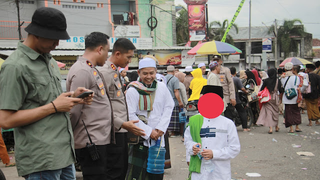 Haul Akbar Habib Sholeh di Tanggul Berjalan Lancar, AKBP Bayu Pratama Gubunagi Berikan Apresiasi 